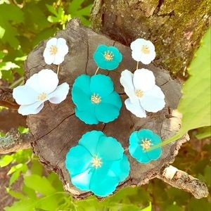 Flower earrings